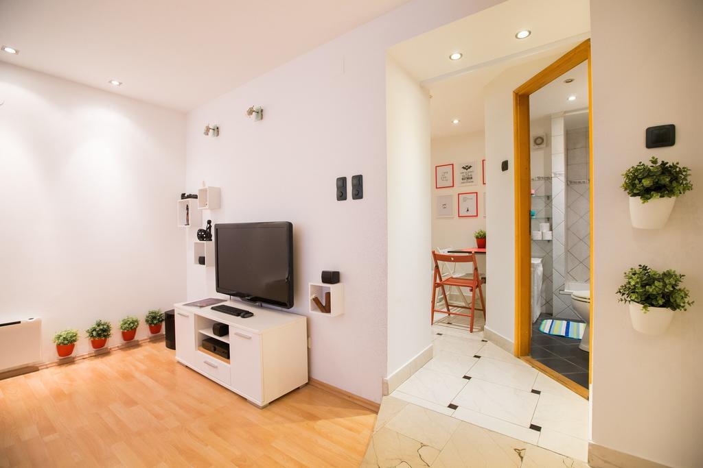 Eazzynight Center Apartment Zagreb Cameră foto