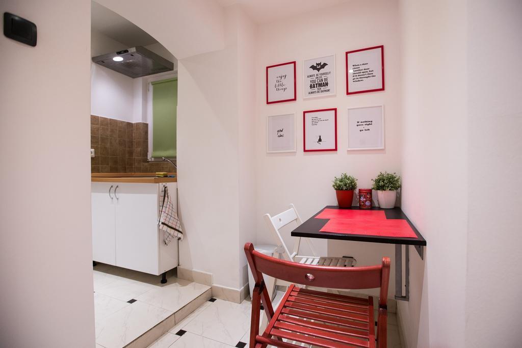 Eazzynight Center Apartment Zagreb Cameră foto